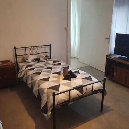 Meublés HG Bains-les-Bains Apartman Kültér fotó