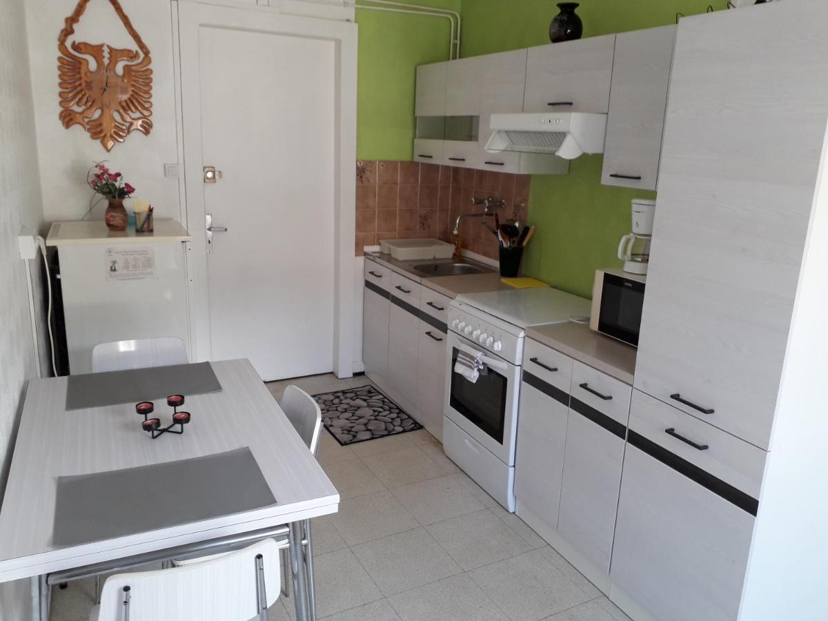 Meublés HG Bains-les-Bains Apartman Kültér fotó