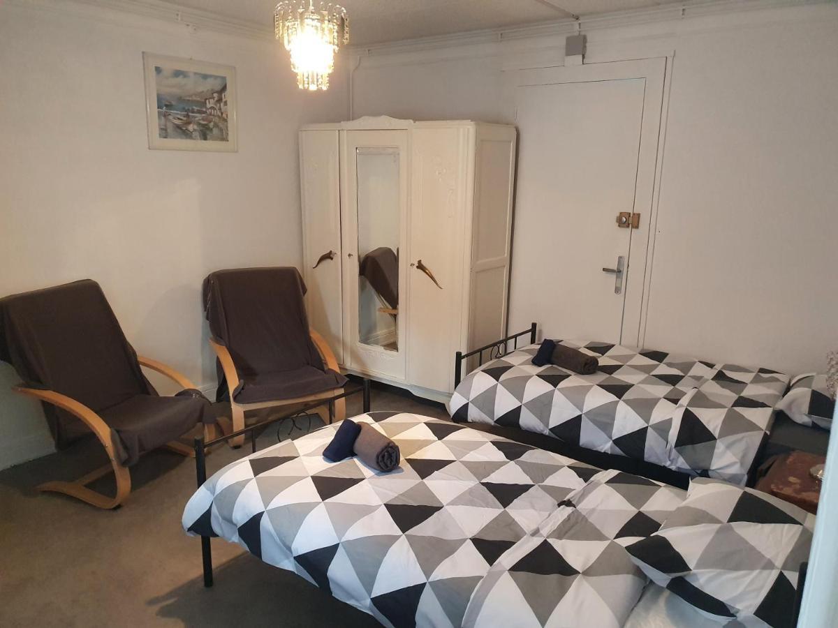 Meublés HG Bains-les-Bains Apartman Kültér fotó